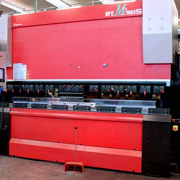PRESSA PIEGATRICE HFE M2 1003 AMADA